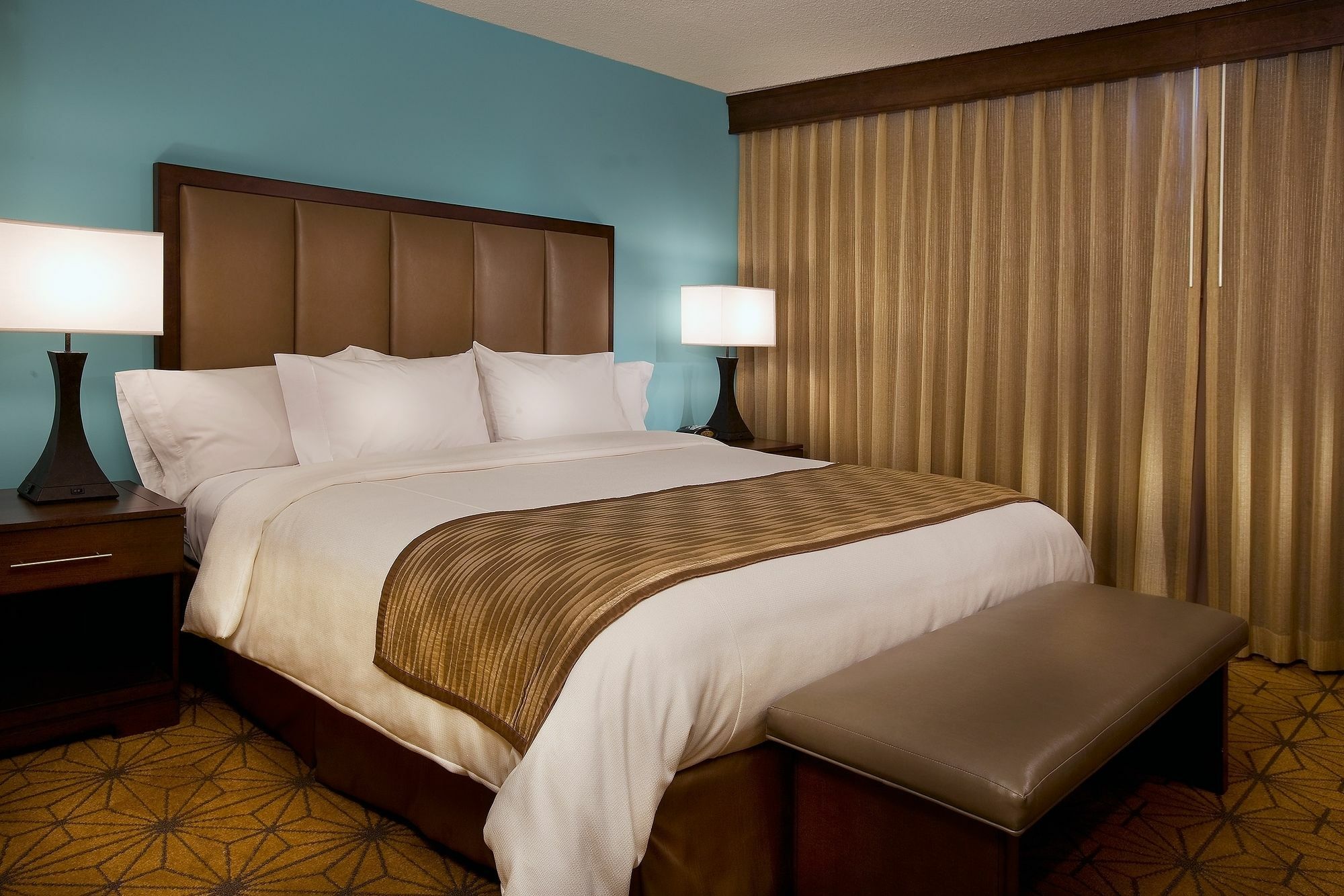 Embassy Suites By Hilton Kansas City International Airport Rom bilde